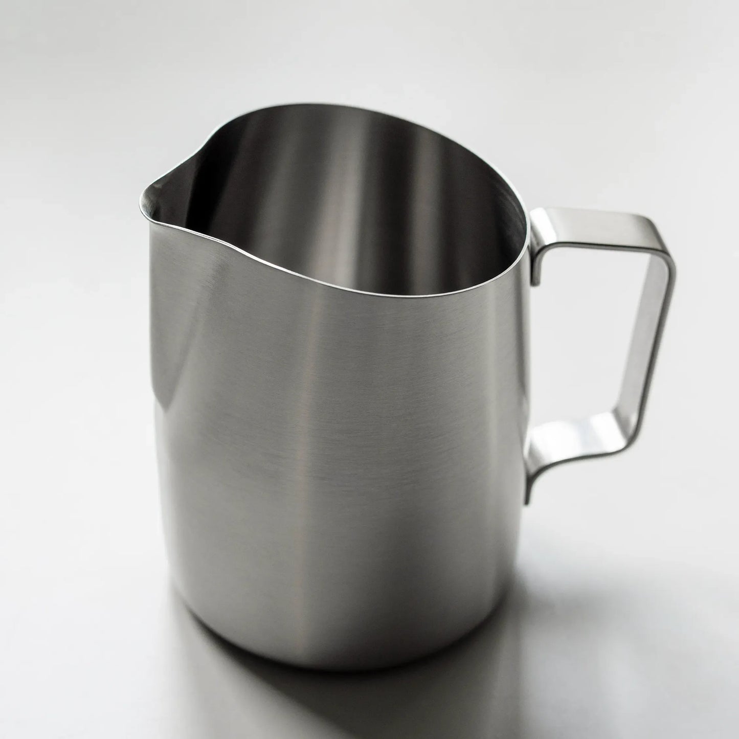#09 Wide Spout Pitcher