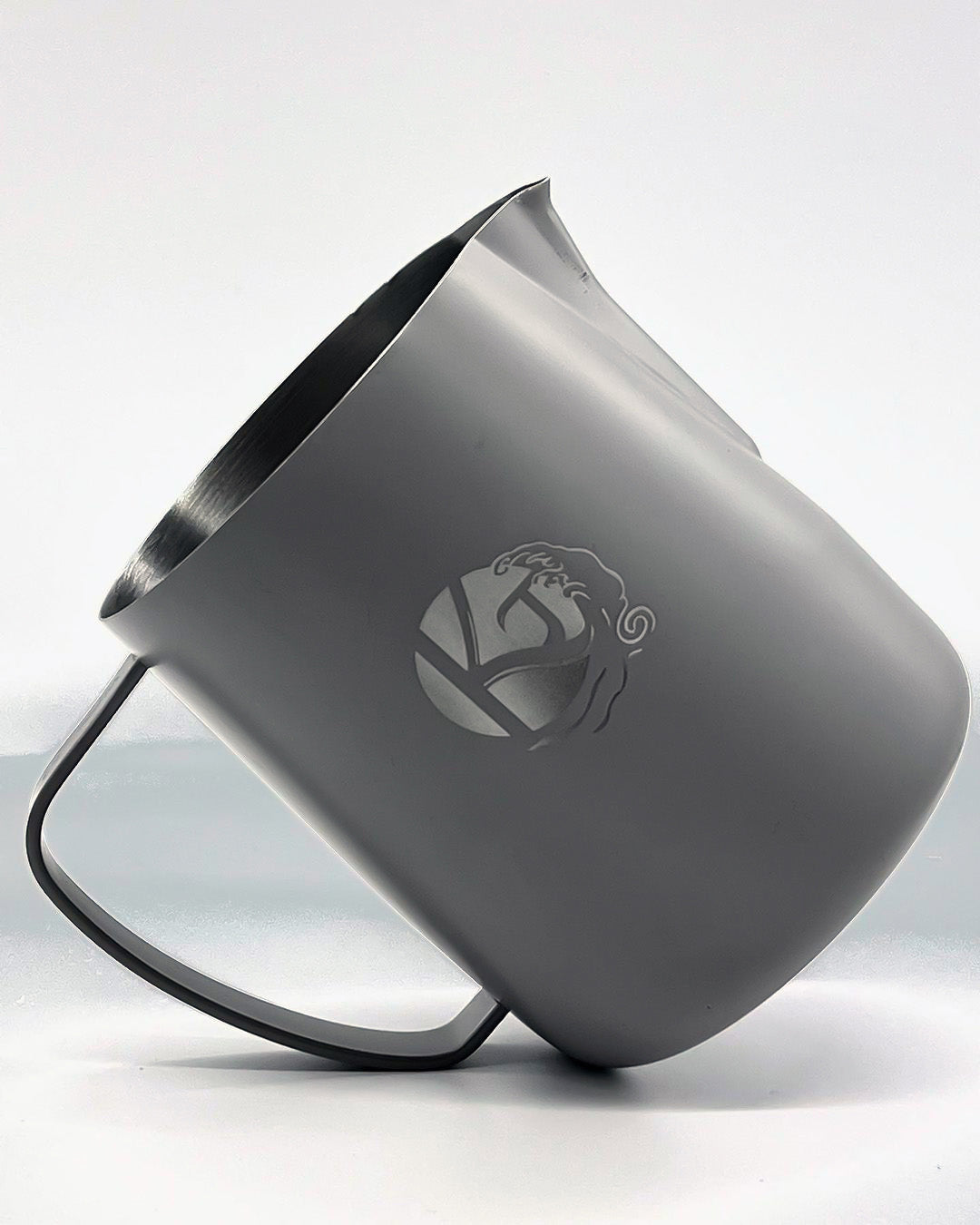 #67 KJ x WPM Pitcher (Jetzt erhältlich!)